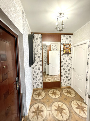 Продам однокомнатную (1-комн.) квартиру, Парковая ул, 36, Слащево д