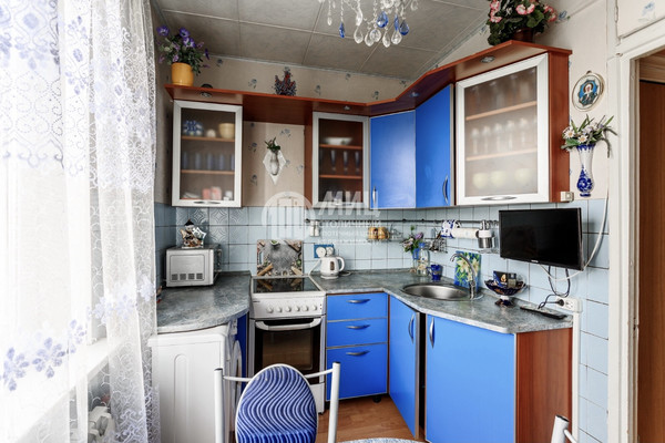 Продам трехкомнатную (3-комн.) квартиру, Дегунинская ул, 15, Москва г