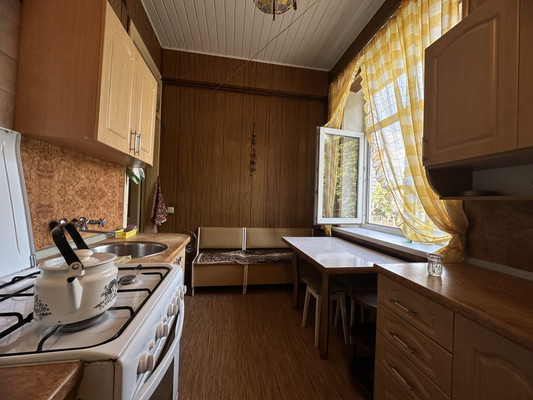 Продам трехкомнатную (3-комн.) квартиру, Чернышевского ул, 169, Нальчик г