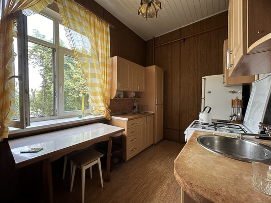 Продам трехкомнатную (3-комн.) квартиру, Чернышевского ул, 169, Нальчик г