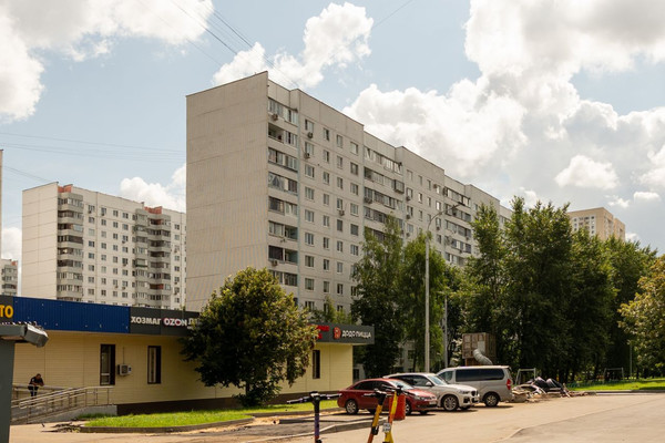 Продам двухкомнатную (2-комн.) квартиру, Дубнинская ул, 46, Москва г