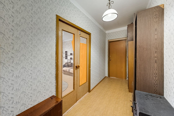 Продам двухкомнатную (2-комн.) квартиру, Дубнинская ул, 46, Москва г
