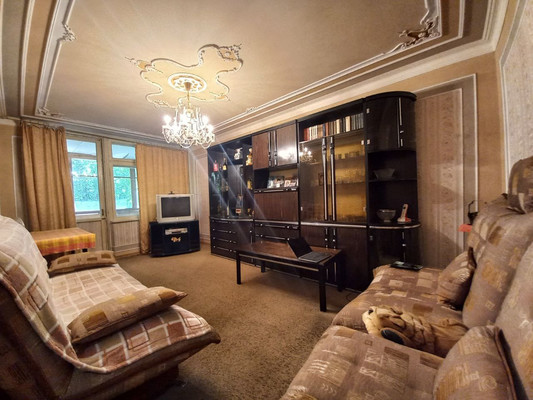 Продам трехкомнатную (3-комн.) квартиру, Кулиева пр-кт, 25, Нальчик г