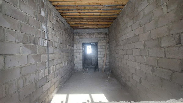 Продам трехкомнатную (3-комн.) квартиру, Солнечная ул, 10, Нальчик г