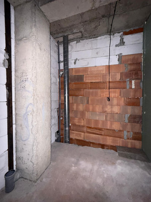 Продам трехкомнатную (3-комн.) квартиру, Эльбрусская ул, 19кг, Нальчик г