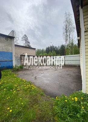 Сдам торговое помещение 137 м2, Песочная ул, 28, Гуляевская железнодорожная площадка ст