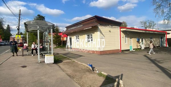 Сдам торговое помещение 137 м2, Песочная ул, 28, Гуляевская железнодорожная площадка ст