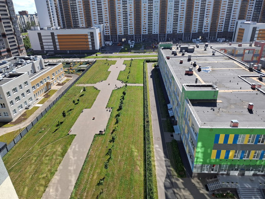 Продам трехкомнатную (3-комн.) квартиру, Маршала Казакова ул, 68к1, Санкт-Петербург г