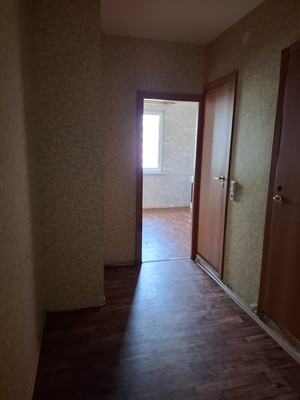 Продам трехкомнатную (3-комн.) квартиру, Маршала Казакова ул, 68к1, Санкт-Петербург г