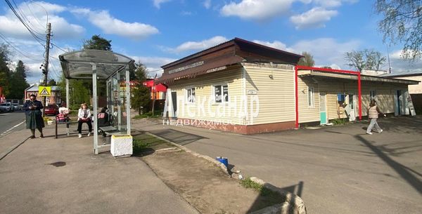 Сдам торговое помещение 57 м2, Песочная ул, 28, Гуляевская железнодорожная площадка ст