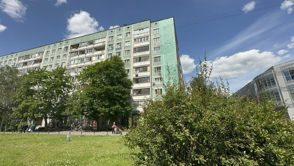 Продам двухкомнатную (2-комн.) квартиру, Просвещения пр-кт, 30к1, Санкт-Петербург г