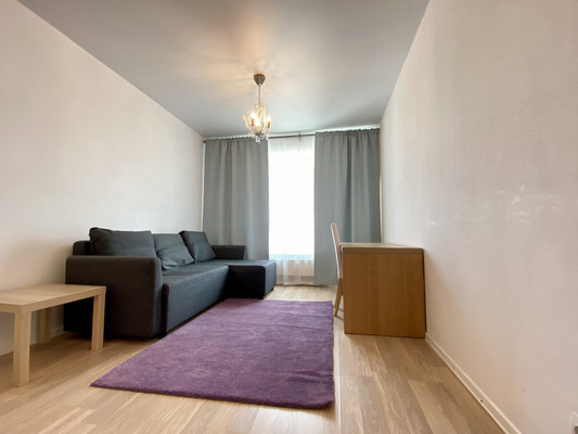 Продам однокомнатную (1-комн.) квартиру, Варшавское ш, 141ак5, Москва г