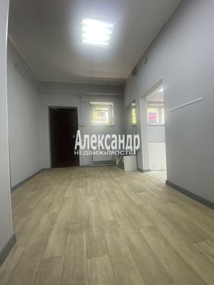 Сдам торговое помещение 7 м2, Оптиков ул, 50к2, Санкт-Петербург г