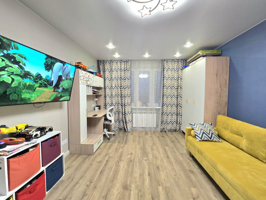 Продам двухкомнатную (2-комн.) квартиру, Московская ул, 7, Быково п