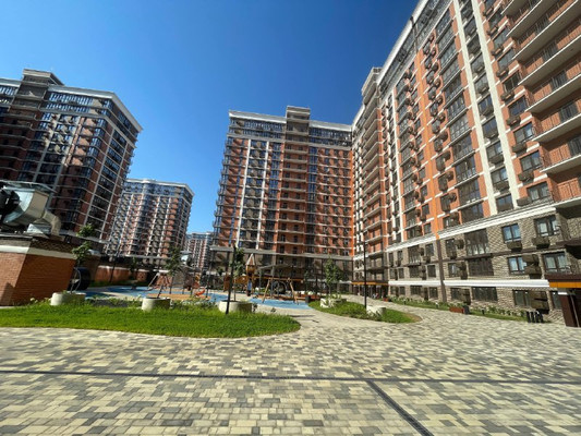 Сдам однокомнатную (1-комн.) квартиру, им. Ивана Беличенко ул, 90к2, Краснодар г