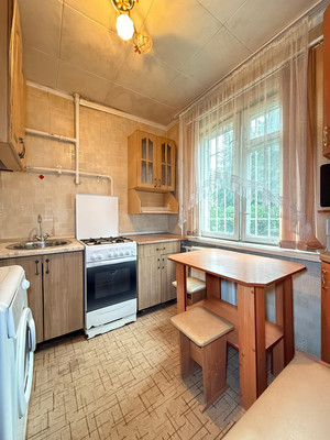 Продам двухкомнатную (2-комн.) квартиру, Хмельницкого ул, 38, Нальчик г