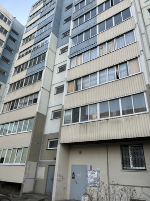 Продам комнату в 3-комн. квартире, Октябрьская ул, 81, Колпино г