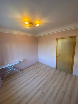 Продам трехкомнатную (3-комн.) квартиру, 2-я Краснодарская ул, 149к4, Ростов-на-Дону г