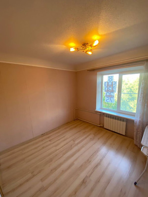Продам трехкомнатную (3-комн.) квартиру, 2-я Краснодарская ул, 149к4, Ростов-на-Дону г