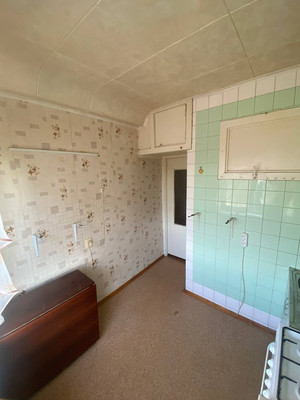 Продам трехкомнатную (3-комн.) квартиру, 2-я Краснодарская ул, 149к4, Ростов-на-Дону г