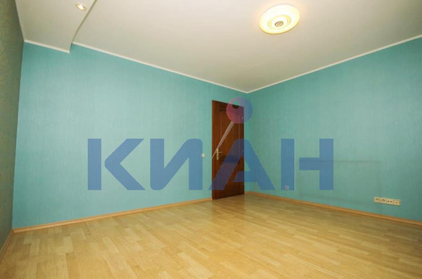 Продам многокомнатную квартиру, Республики ул, 43, Красноярск г