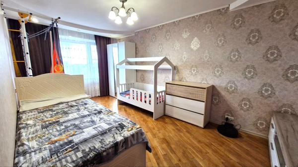 Продам трехкомнатную (3-комн.) квартиру, Подольская ул, 8, Северово д