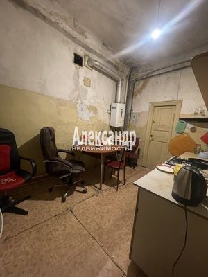 Продам комнату в 4-комн. квартире, Съезжинская ул, 24Б, Санкт-Петербург г
