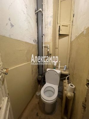 Продам комнату в 4-комн. квартире, Съезжинская ул, 24Б, Санкт-Петербург г