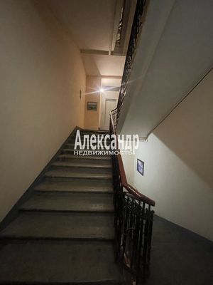 Продам комнату в 4-комн. квартире, Съезжинская ул, 24Б, Санкт-Петербург г