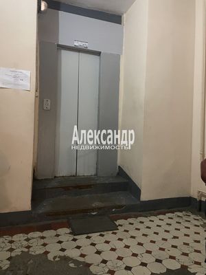 Продам комнату в 4-комн. квартире, Съезжинская ул, 24Б, Санкт-Петербург г