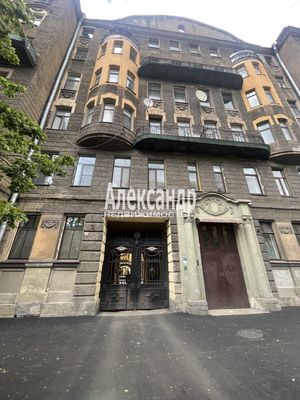 Продам комнату в 4-комн. квартире, Съезжинская ул, 24Б, Санкт-Петербург г