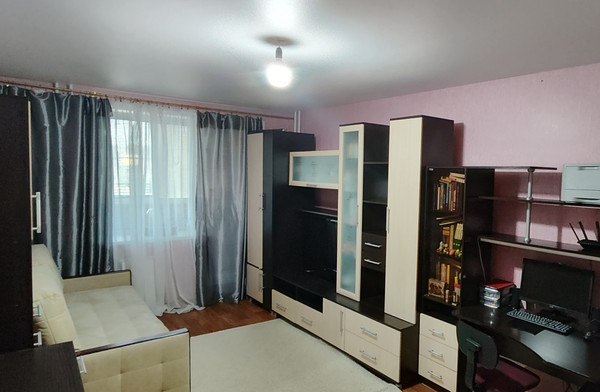 Продам трехкомнатную (3-комн.) квартиру, 65-летия Победы ул, 9, Пенза г