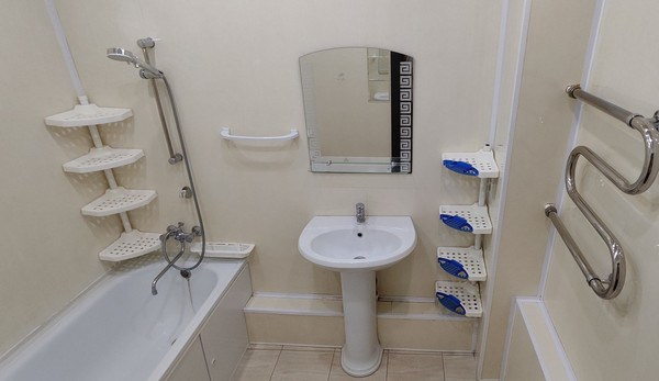 Продам трехкомнатную (3-комн.) квартиру, 65-летия Победы ул, 9, Пенза г