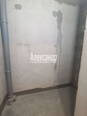 Продам однокомнатную (1-комн.) квартиру, Воронцовский б-р, 21к3, Мурино п