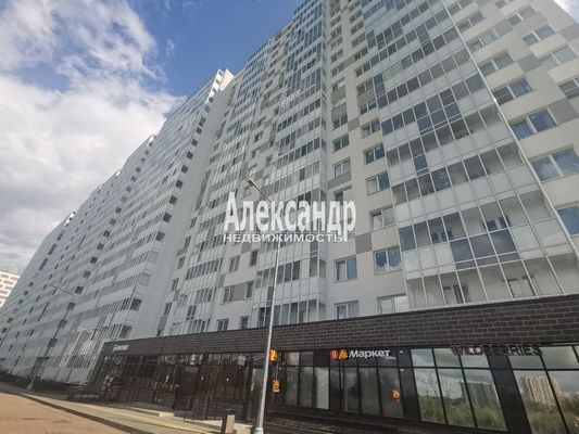 Продам однокомнатную (1-комн.) квартиру, Воронцовский б-р, 21к3, Мурино п