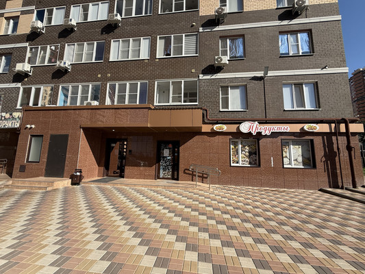 Продам трехкомнатную (3-комн.) квартиру, Подвойского ул, 41, Ростов-на-Дону г