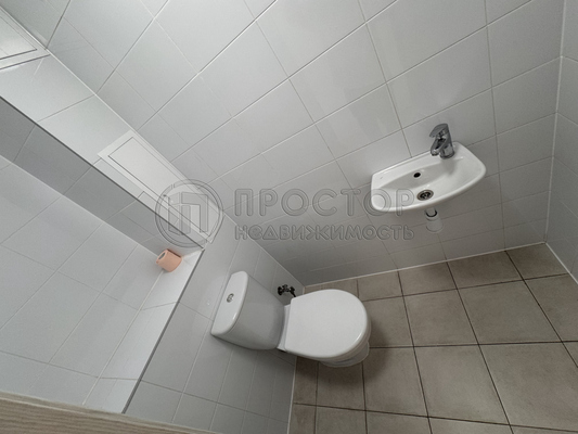 Продам двухкомнатную (2-комн.) квартиру, Полярная ул, 27к4, Москва г