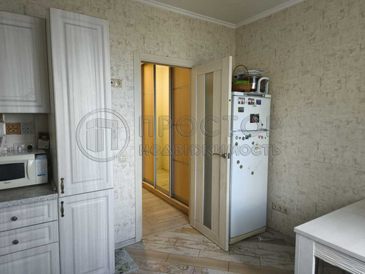 Продам двухкомнатную (2-комн.) квартиру, Пятницкое ш, 6к4, Москва г