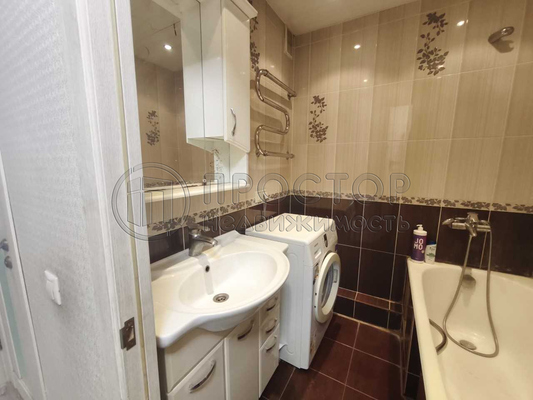 Продам двухкомнатную (2-комн.) квартиру, Пятницкое ш, 6к4, Москва г