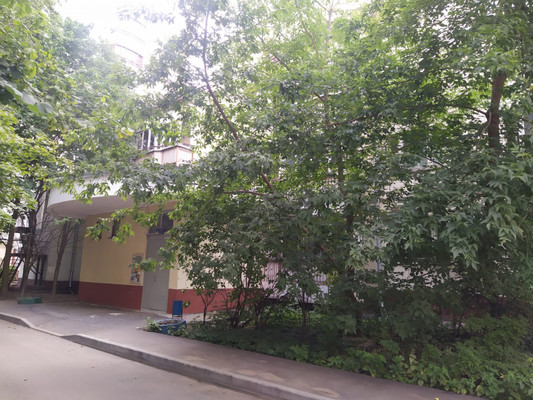 Продам трехкомнатную (3-комн.) квартиру, Шверника ул, 3, Москва г
