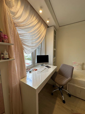 Продам трехкомнатную (3-комн.) квартиру, Докучаев пер, 2, Москва г