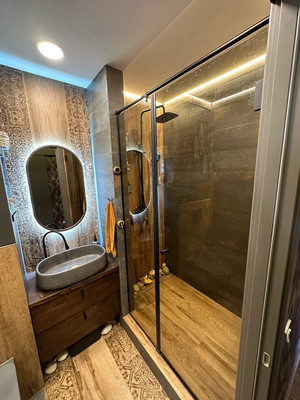 Продам трехкомнатную (3-комн.) квартиру, Докучаев пер, 2, Москва г