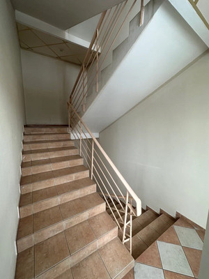 Продам трехкомнатную (3-комн.) квартиру, Докучаев пер, 2, Москва г