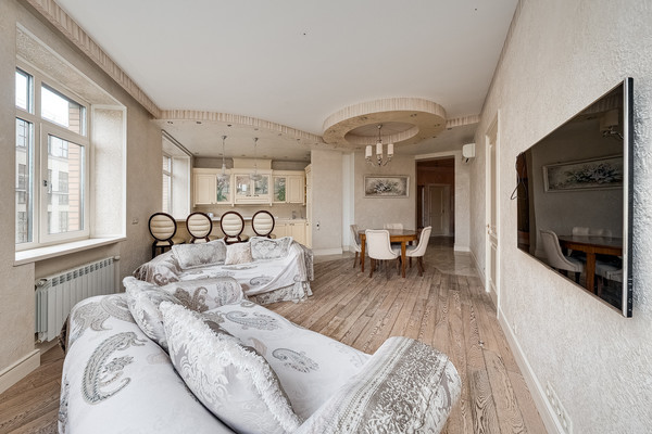 Продам трехкомнатную (3-комн.) квартиру, Академика Туполева наб, 15, Москва г