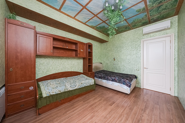 Продам трехкомнатную (3-комн.) квартиру, Академика Туполева наб, 15, Москва г