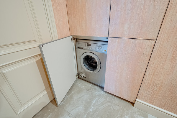 Продам трехкомнатную (3-комн.) квартиру, Академика Туполева наб, 15, Москва г