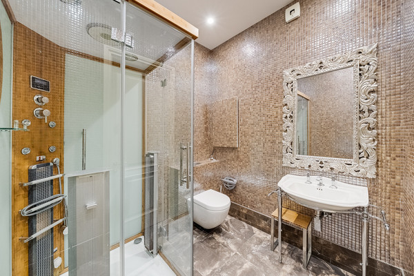 Продам трехкомнатную (3-комн.) квартиру, Академика Туполева наб, 15, Москва г