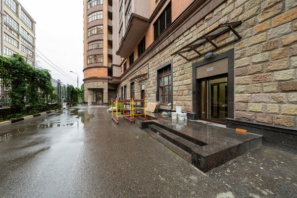Продам трехкомнатную (3-комн.) квартиру, Академика Туполева наб, 15, Москва г