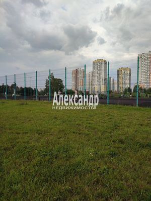 Продам однокомнатную (1-комн.) квартиру, Малая Бухарестская ул, 5к2, Санкт-Петербург г