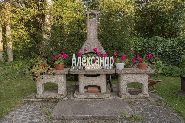 Продам коттедж, Ландышевка п, 120 км от города